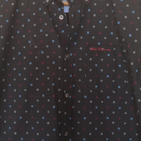 Ben Sherman Black Geometric Print Long Sleeve Button Down Shirt - Picture 11 of 12